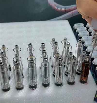 Máquina de rellenar líquida de la flexión del cartucho GT10+ de 750 Vape 510 para el aceite espeso con el tanque de calefacción